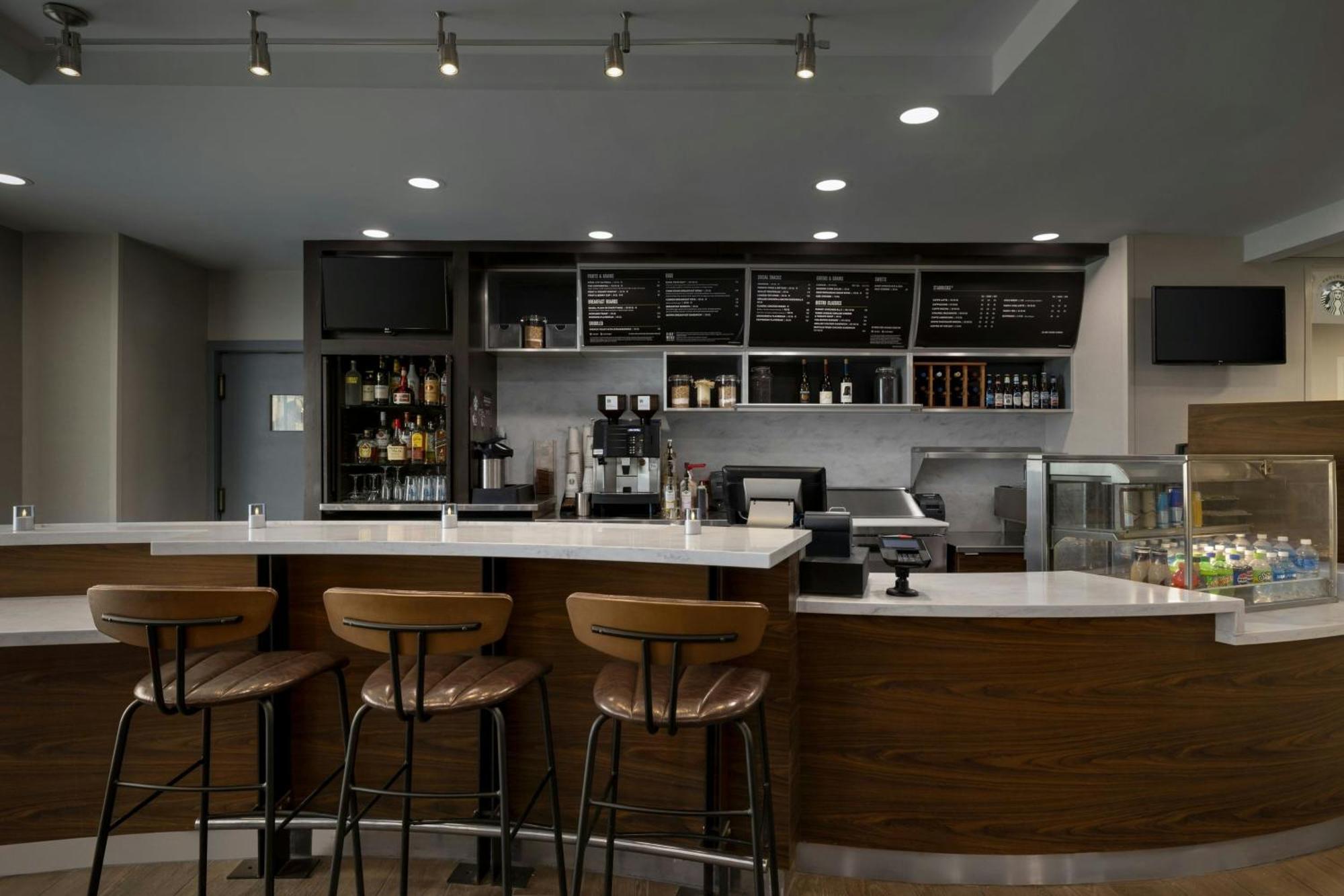 Courtyard By Marriott Kokomo Εξωτερικό φωτογραφία